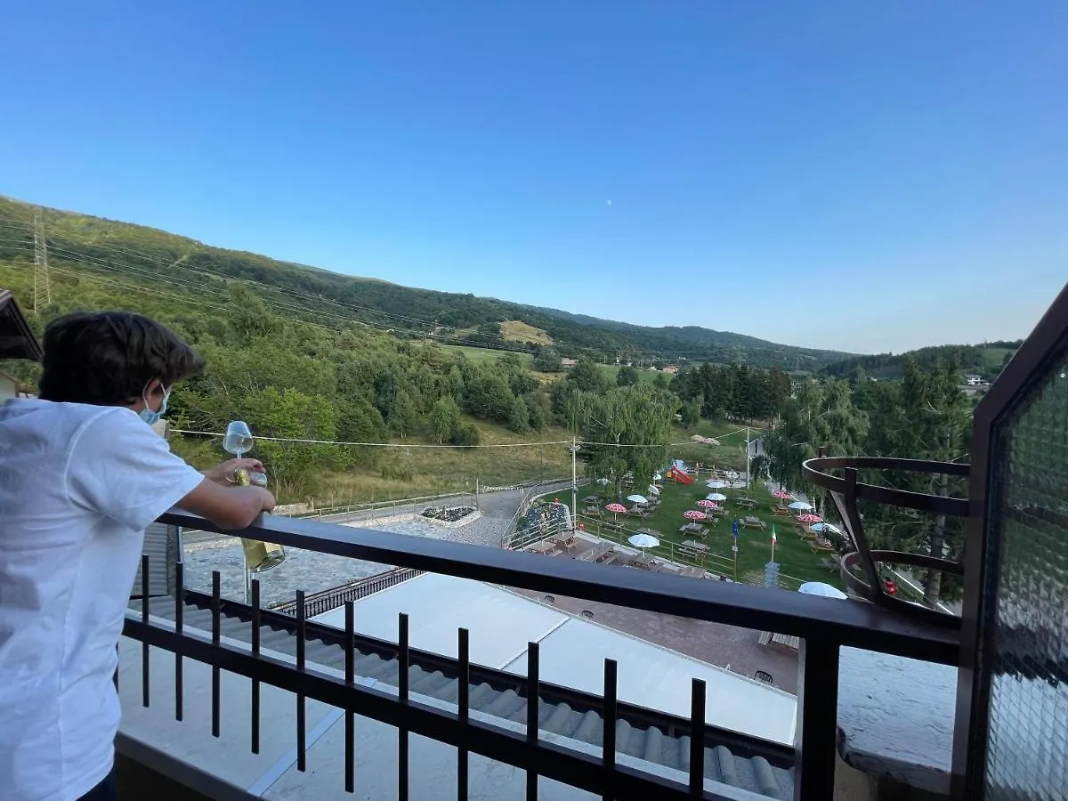 Hotel Monte Baldo Brenzone sul Garda 0*,  Italy