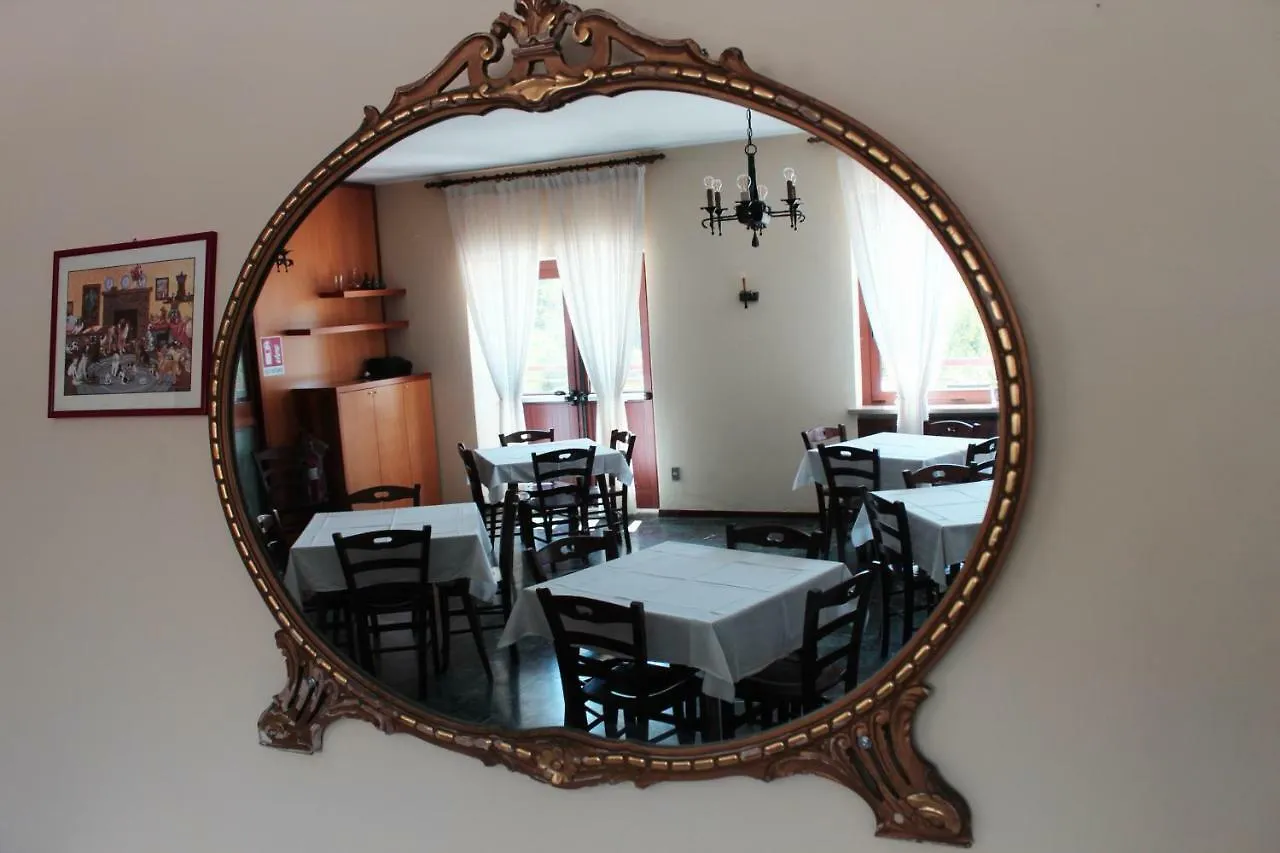Hotel Monte Baldo Brenzone sul Garda Hostel