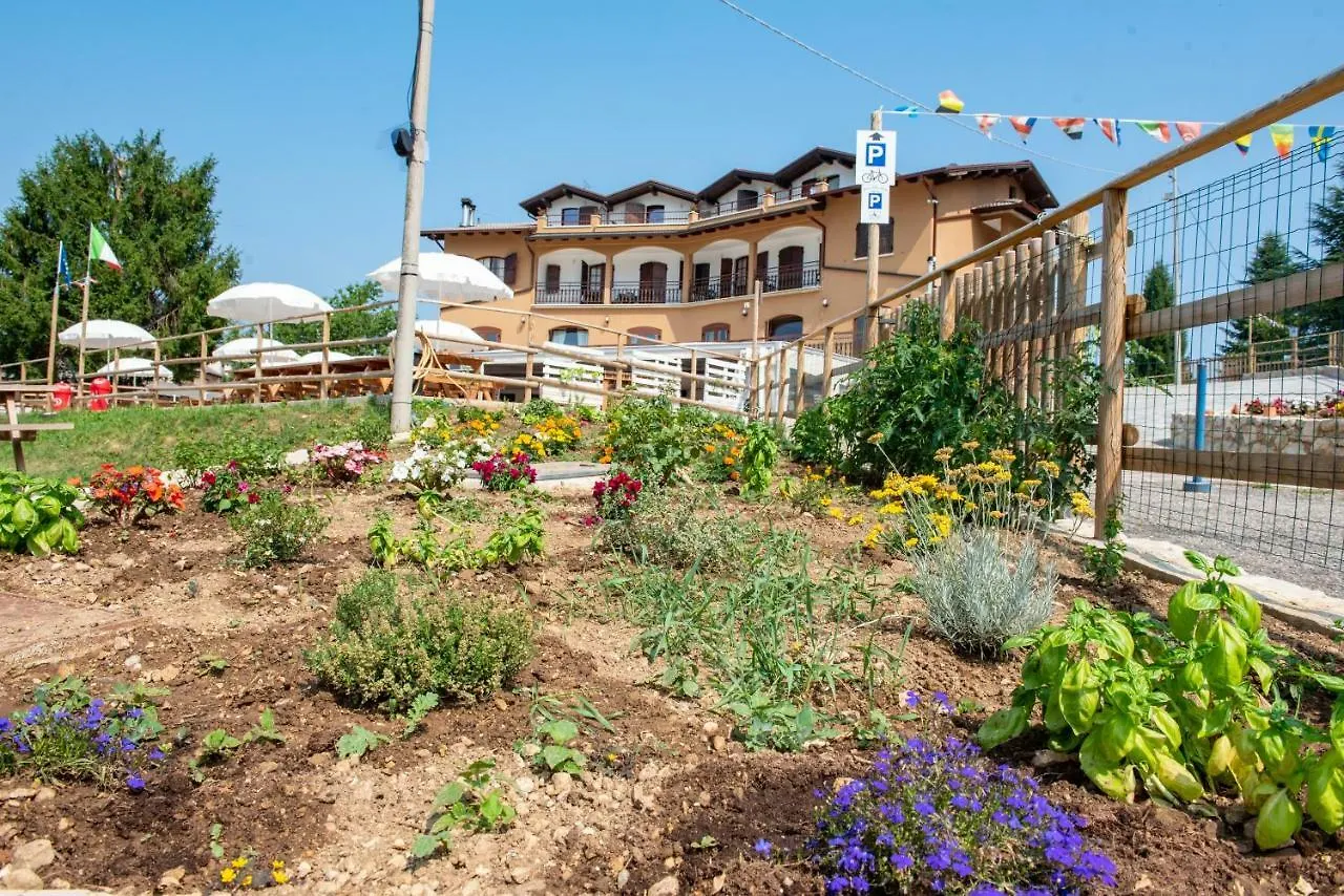 Hotel Monte Baldo Brenzone sul Garda 0*,