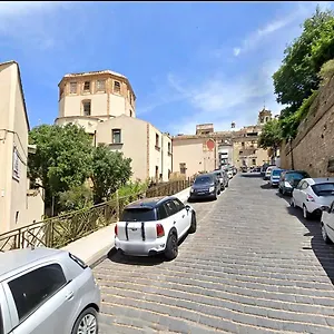 Gi-rosa Caltagirone